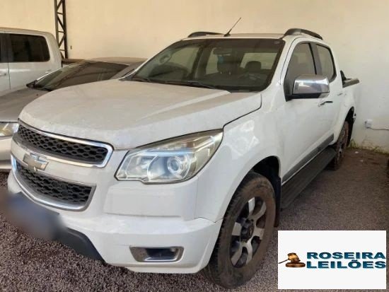 Chevrolet S10 LTZ 2.4 4X2 FD2 ANO 2013/2013 